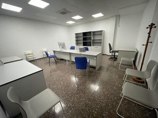 Local comercial en alquiler en Roquetes