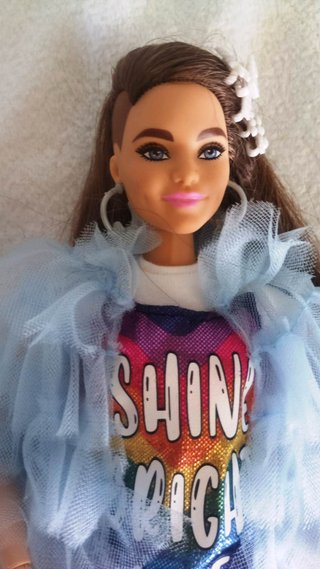 Muñeca Barbie Arcoíris