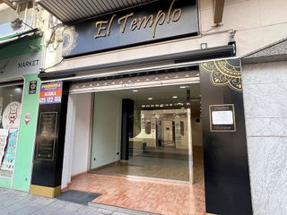 Local comercial en alquiler en Elda