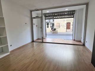 Local comercial en alquiler en Elda