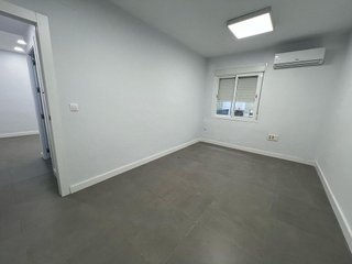 Oficina en alquiler en Zona Centro en Córdoba
