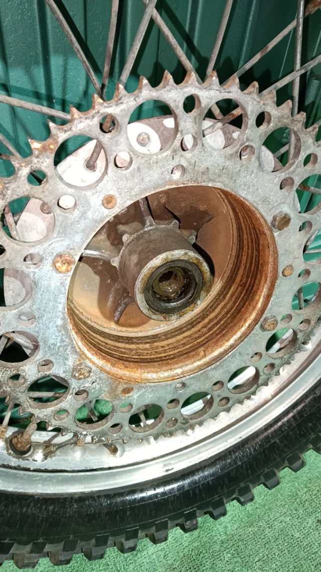 Rueda trasera bultaco 18 pulgadas