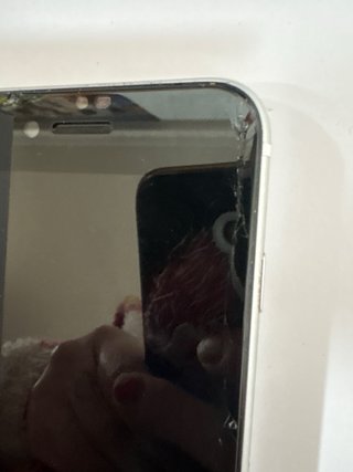iPhone SE 2020 Plata (Pantalla Rota)
