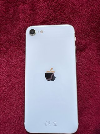 iPhone SE 2020 Plata (Pantalla Rota)