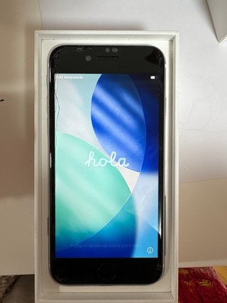 iPhone SE 2020 Plata (Pantalla Rota)