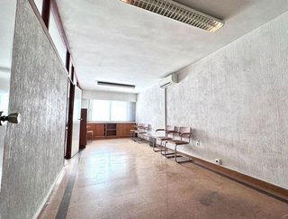 Oficina en alquiler en Centro en Almería