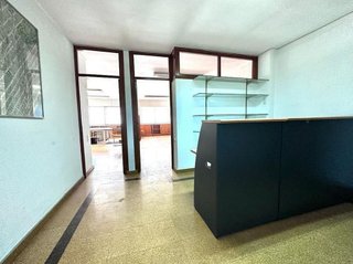 Oficina en alquiler en Centro en Almería
