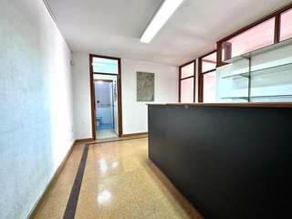 Oficina en alquiler en Centro en Almería