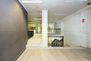 Local comercial en alquiler en Centro - Sagrario en Granada