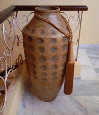 Jarrón grande tipo bacija