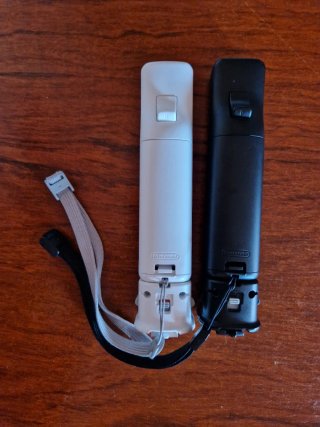 2 Mandos Wii con Motion Plus