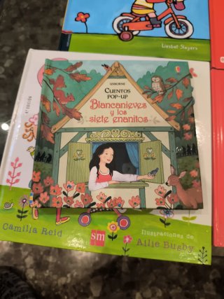PACK DE 7 LIBROS INFANTILES POR 10€