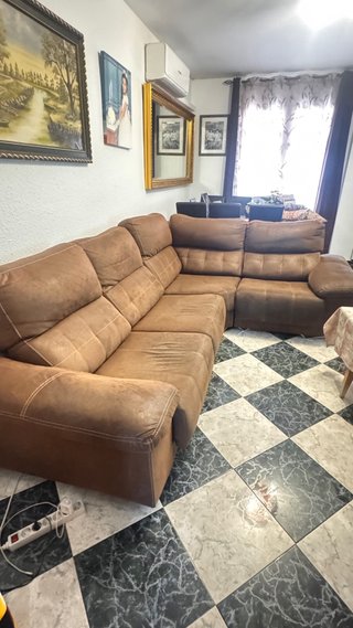 Sofá esquinero marrón tela antimanchas reclinable