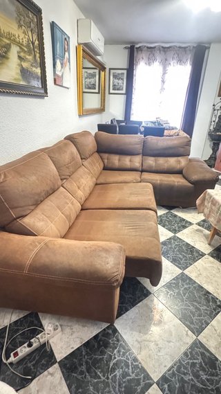 Sofá esquinero marrón tela antimanchas reclinable