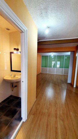 Local comercial en venta en Inmobiliaria - Barreda en Torrelavega