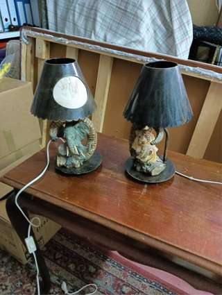 Lampade da tavolo con figure di animali