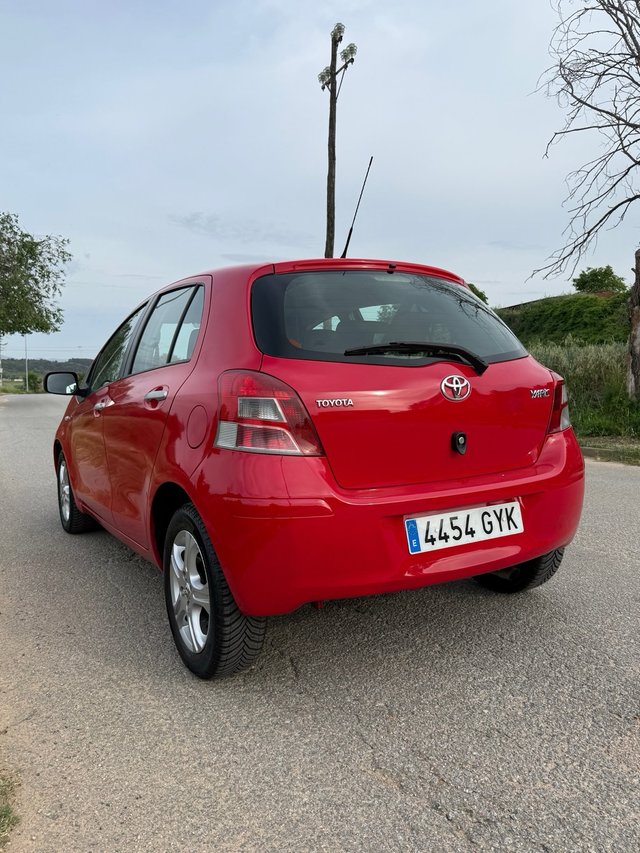 Toyota Yaris 2009