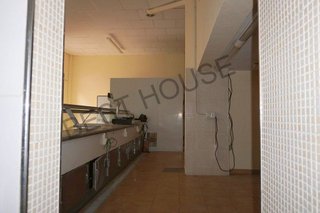 Local comercial en venta en Adurtza - Aretxabaleta en Vitoria-Gasteiz