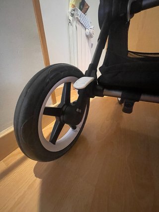 Bugaboo Fox 3 Gris // Capazo y Silla Incluido