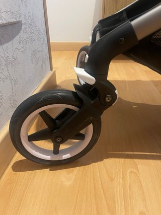 Bugaboo Fox 3 Gris // Capazo y Silla Incluido