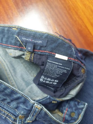 Pantalón vaquero Tommy Hilfiger azul niño talla 14