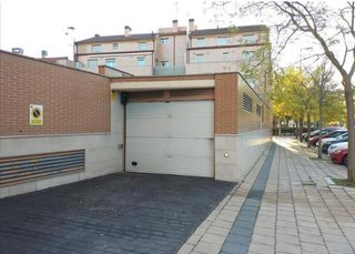 Garaje en venta en Arturo Eyres - La Rubia en Valladolid