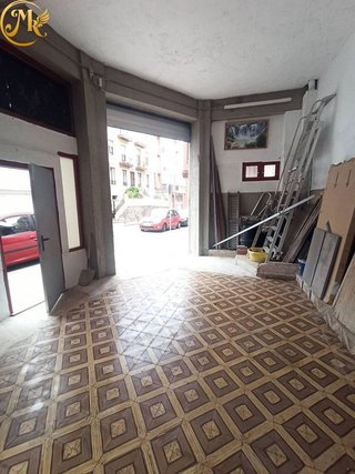 Local comercial en venta en Numancia - San Fernando en Santander