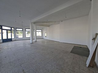 Local comercial en venta en Navia