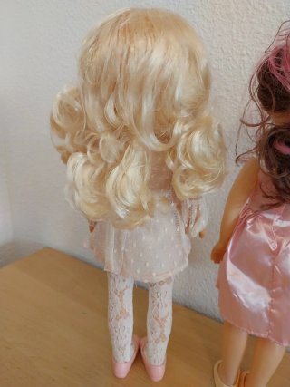 Nancy Muñeca Con Vestifo Encaje + Regalo Muñeca