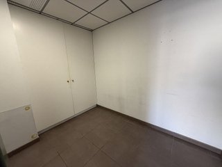 Local comercial en alquiler en Domeny - Fontajau - Taialà en Girona