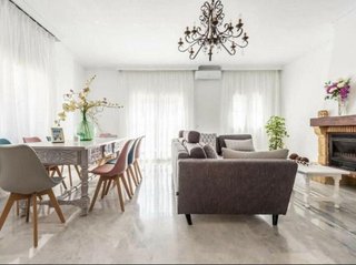 Chalet en alquiler en Río Real en Marbella