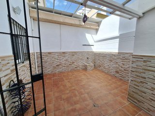 Casa adosada en alquiler en La Paz en Alcalá de Guadaira
