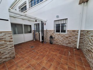 Casa adosada en alquiler en La Paz en Alcalá de Guadaira