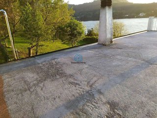 Casa adosada en venta en Mugardos