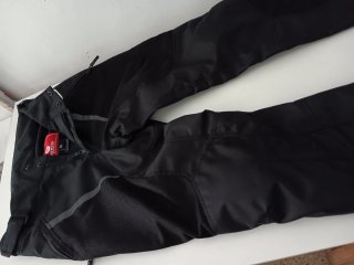 Pantalón de moto negro