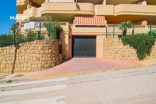 Garaje en venta en Los Pacos en Fuengirola