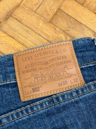 Pantalón Levis 502 W30 L32