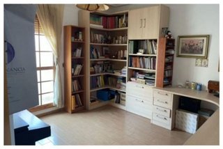 Casa adosada en venta en Constitución en Melilla