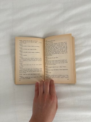 Libro “Yerma- Federico garcia lorca”