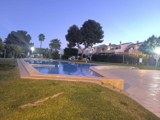 Chalet en alquiler en Centro en Santa Pola