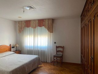 Chalet en venta en Elda