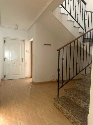 Casa adosada en venta en Quintanar de la Orden