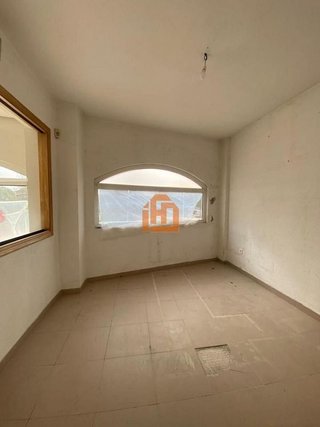 Local comercial en venta en La Chantría - La Lastra en León