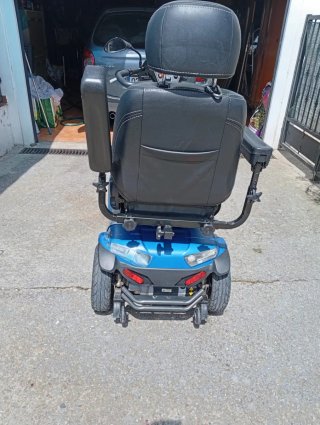 Moto movilidad reducida 3 ruedas