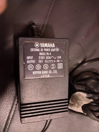 Yamaha EMR-1 Digital Drummer