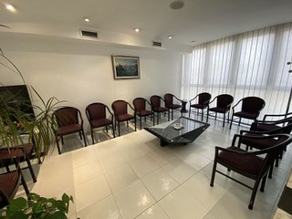 Oficina en alquiler en Eixample Nord – La Devesa en Girona