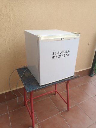 Frigorífico LG en alquiler