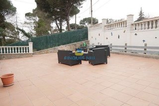 Chalet en venta en Residencial Park en Maçanet de la Selva