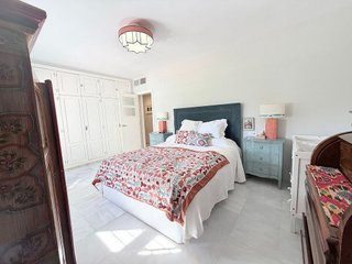 Chalet en alquiler en Valencina de la Concepción