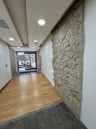 Local comercial en alquiler en Praza España - Casablanca en Vigo